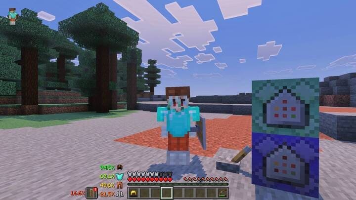 HUD с иконками брони и прочностью на экране в Майнкрафт ПЕ (Бедрок)