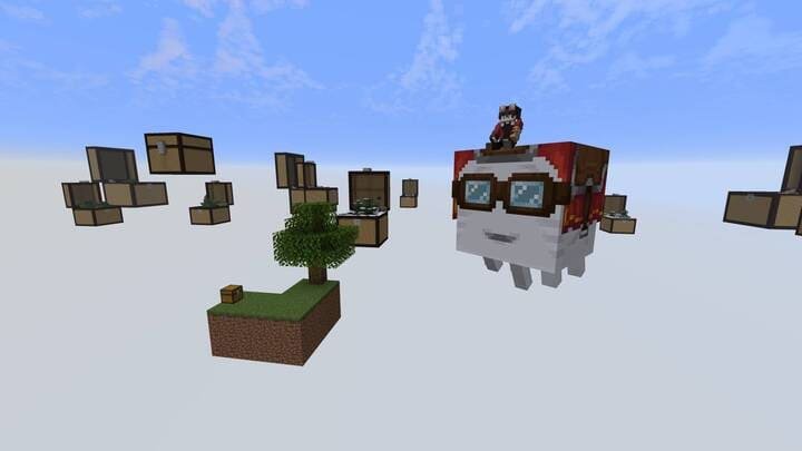 Необычный счастливый Гаст, парящий над сундуками в Minecraft PE (Bedrock)