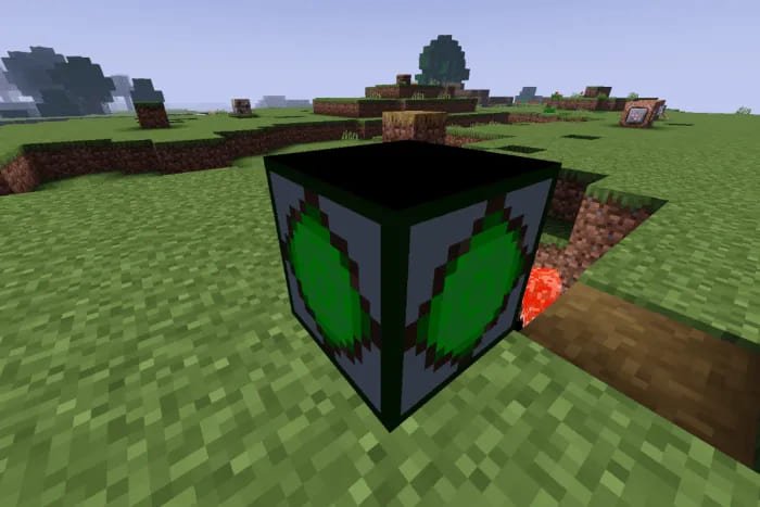 Блок Mob Filter установленный рядом с фермой мобов для защиты от очистки в Minecraft PE (Bedrock)